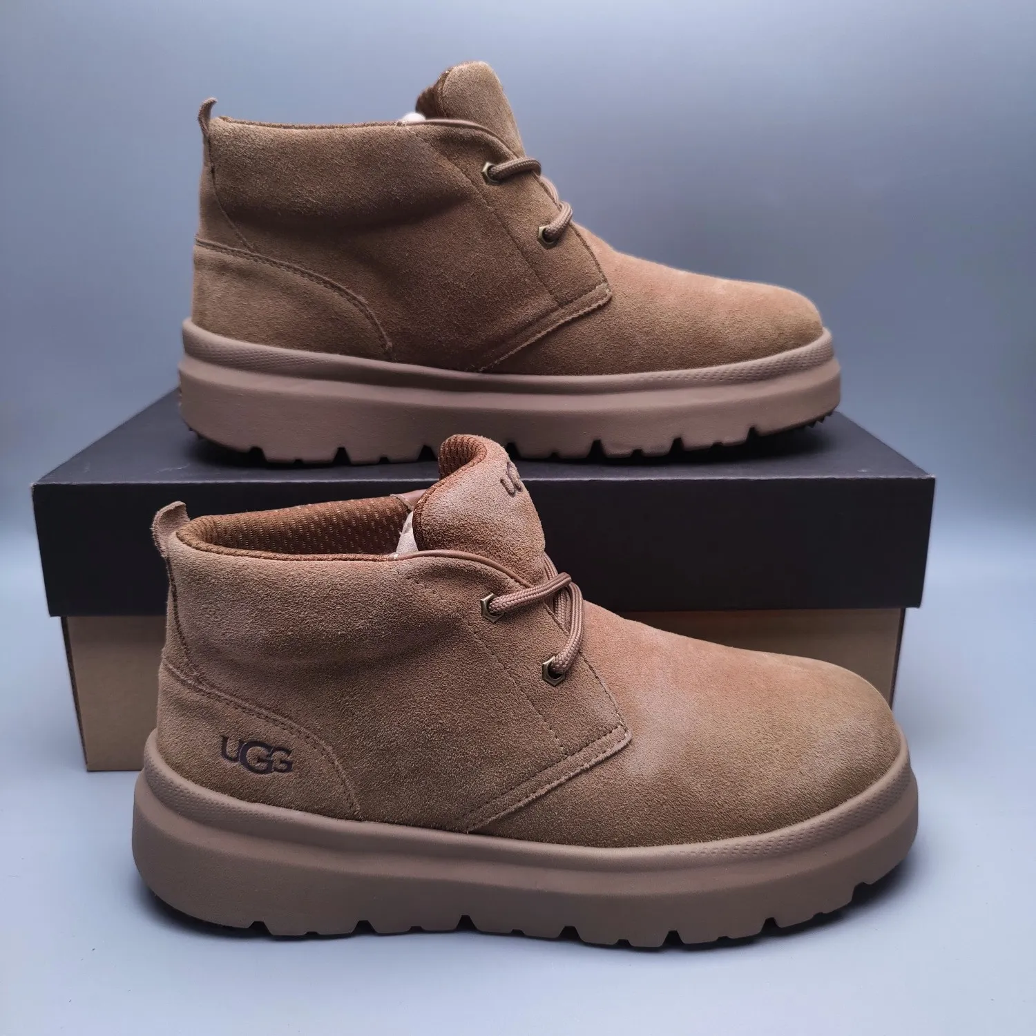 💰600 UGG sheepskin all-in-one snow boots 1773 lace-up casual low boots men's boots color: maroon black size: 39-45